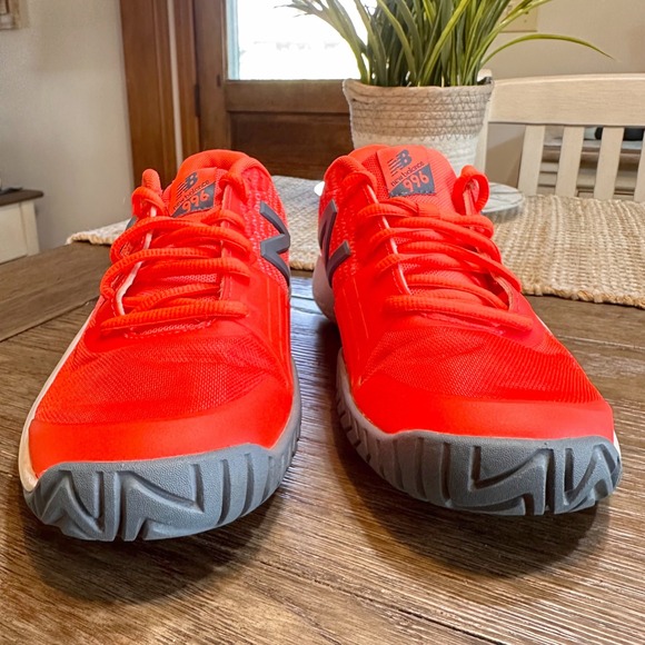 New Balance 996 Tennis Shoes Boys Size 5.5‎ Orange Sneakers KC996DL3 - Picture 9 of 11